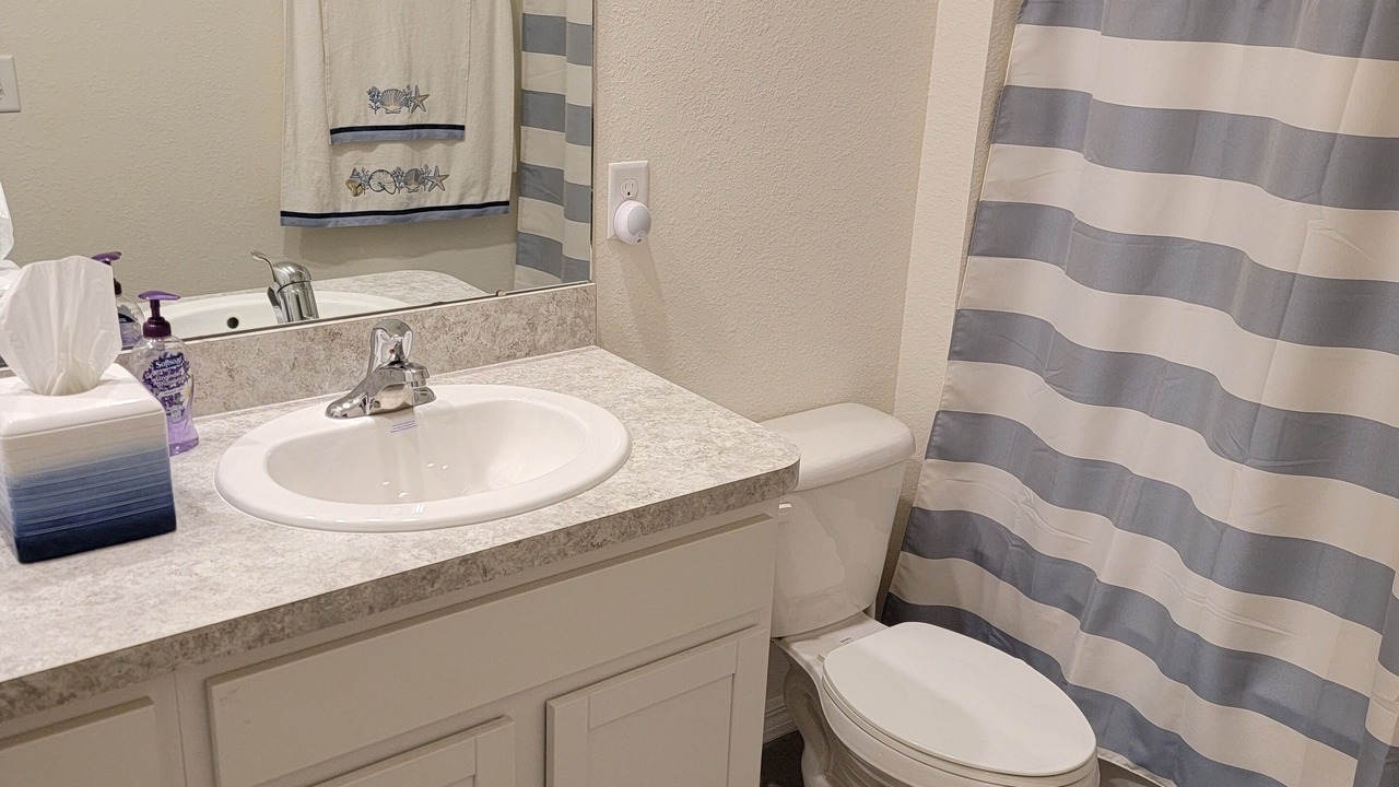 Photo of Bathroom in Wimauma