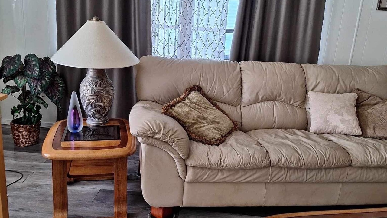 Photo of Livingroom in Crystal Lake