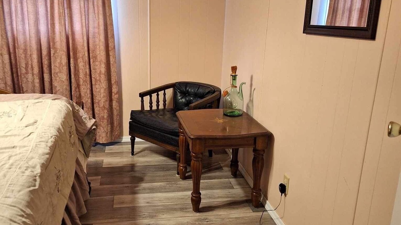 Photo of Bedroom in Crystal Lake