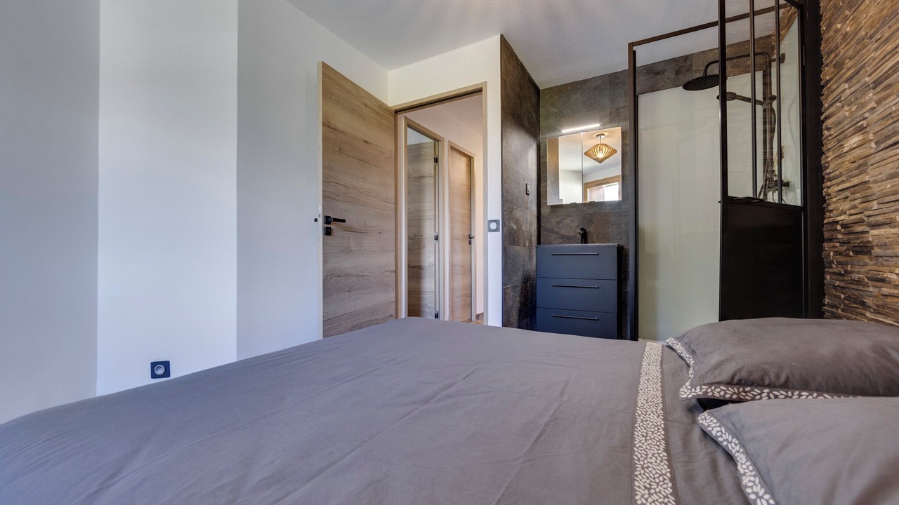 Photo of Bedroom in Le Cret