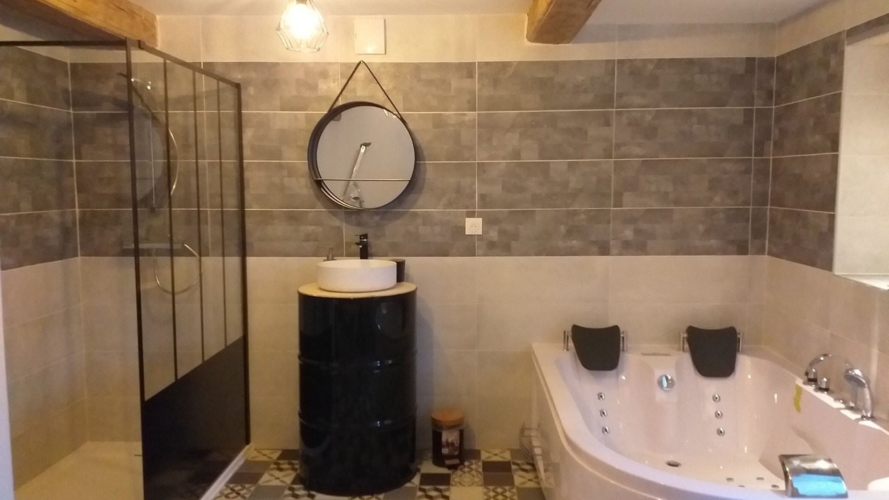 Photo of Bathroom in Saint-Christophe-en-Brionnais