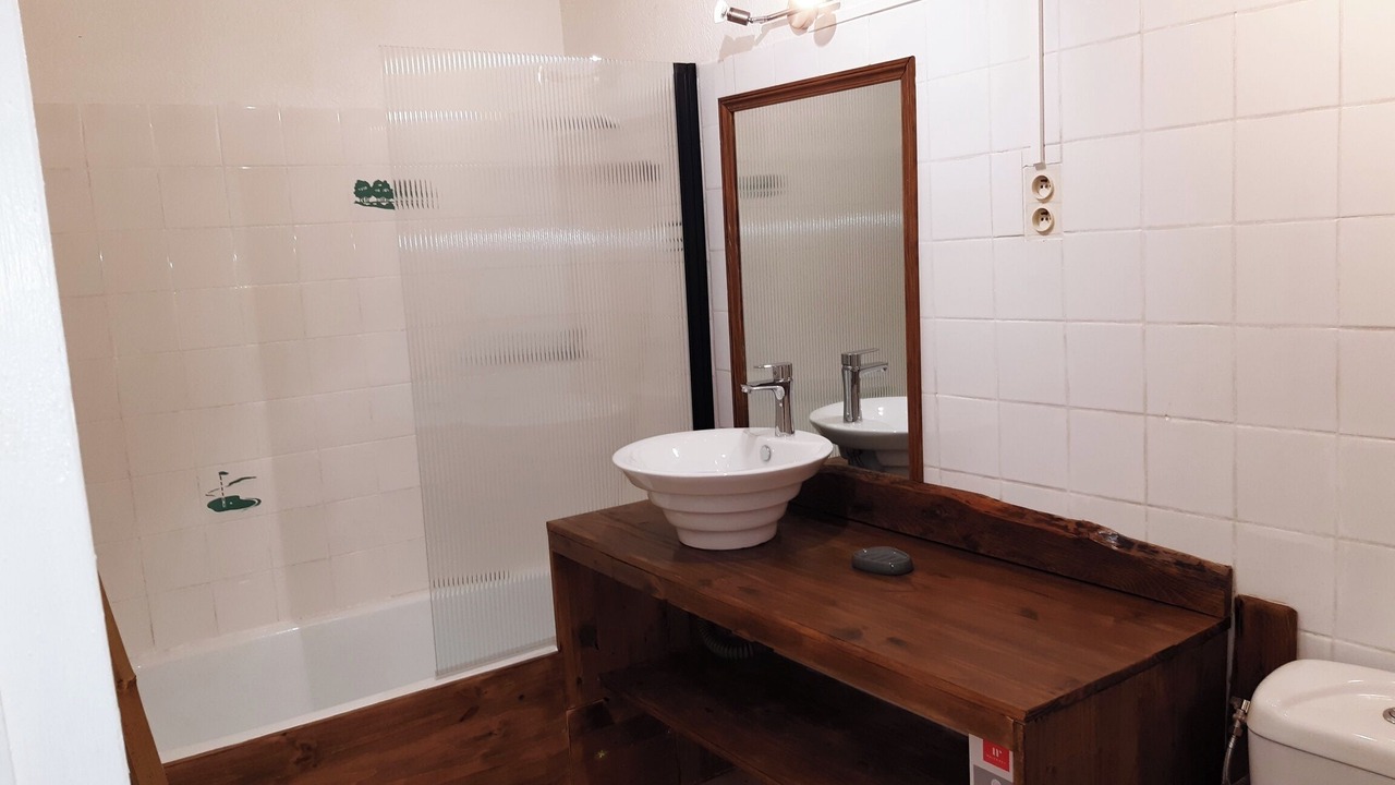 Photo of Bathroom in Montferrat