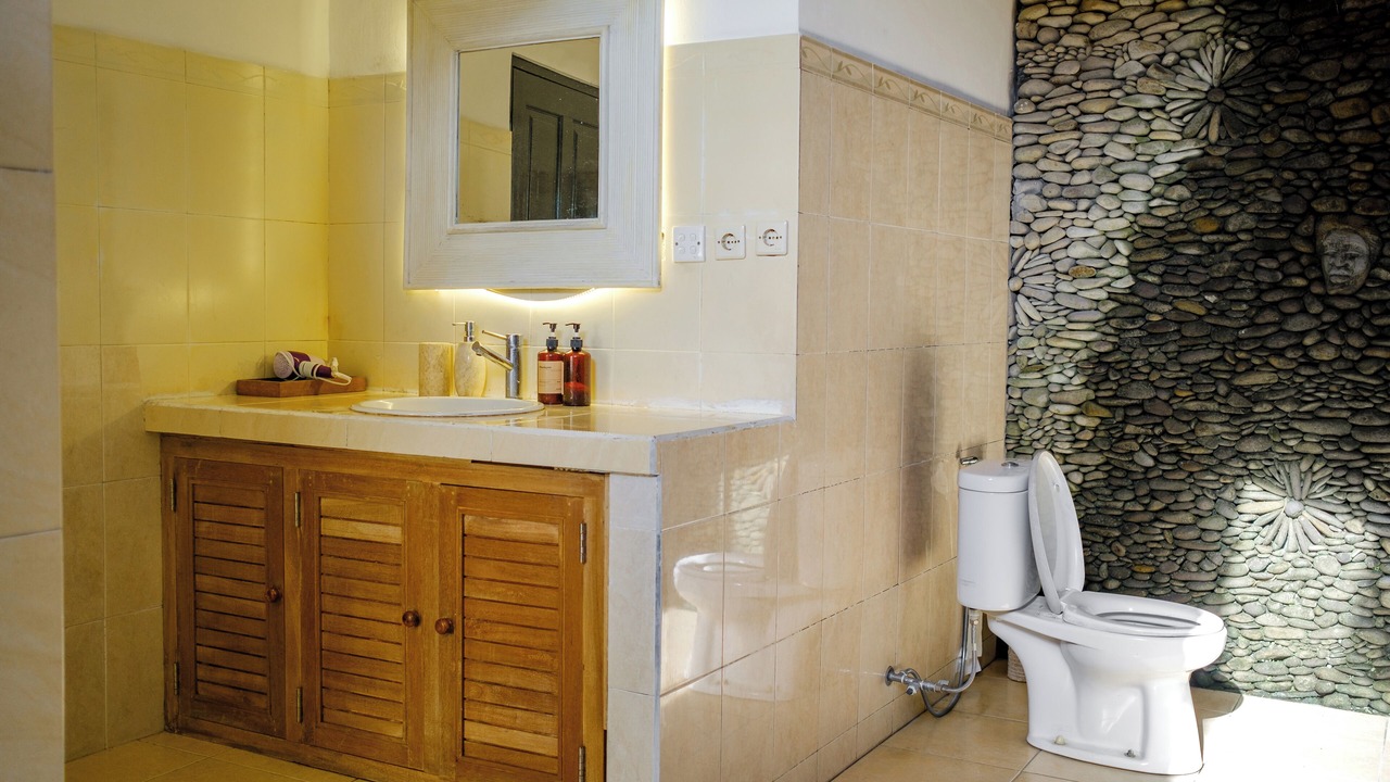 Photo of Bathroom in Kedewatan