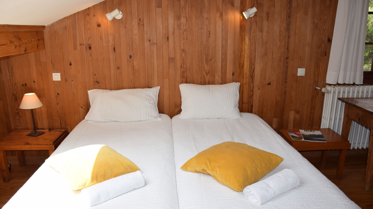 Photo of Bedroom in Venosc
