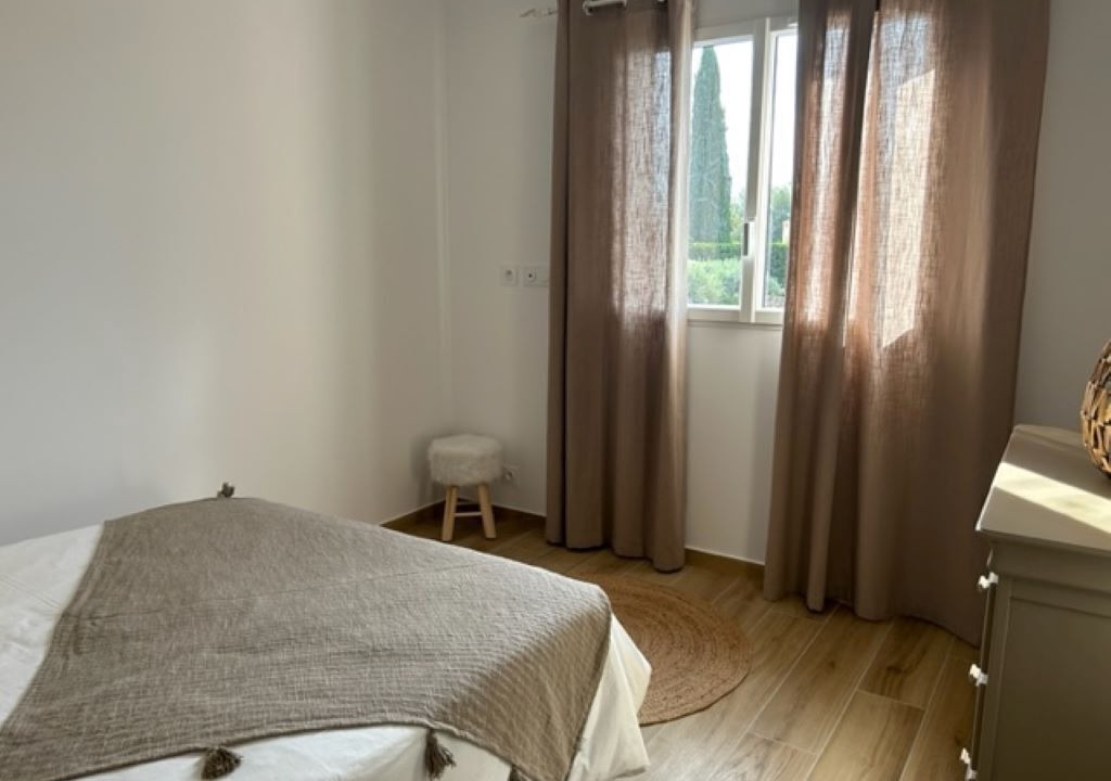 Photo of Bedroom in Flayosc