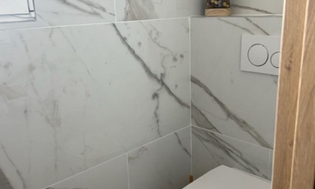 Photo of Bathroom in Flayosc
