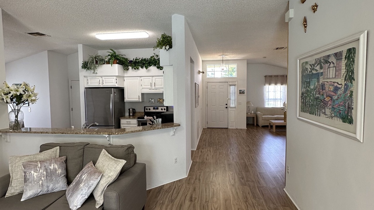 Photo of Livingroom in Chatham Park