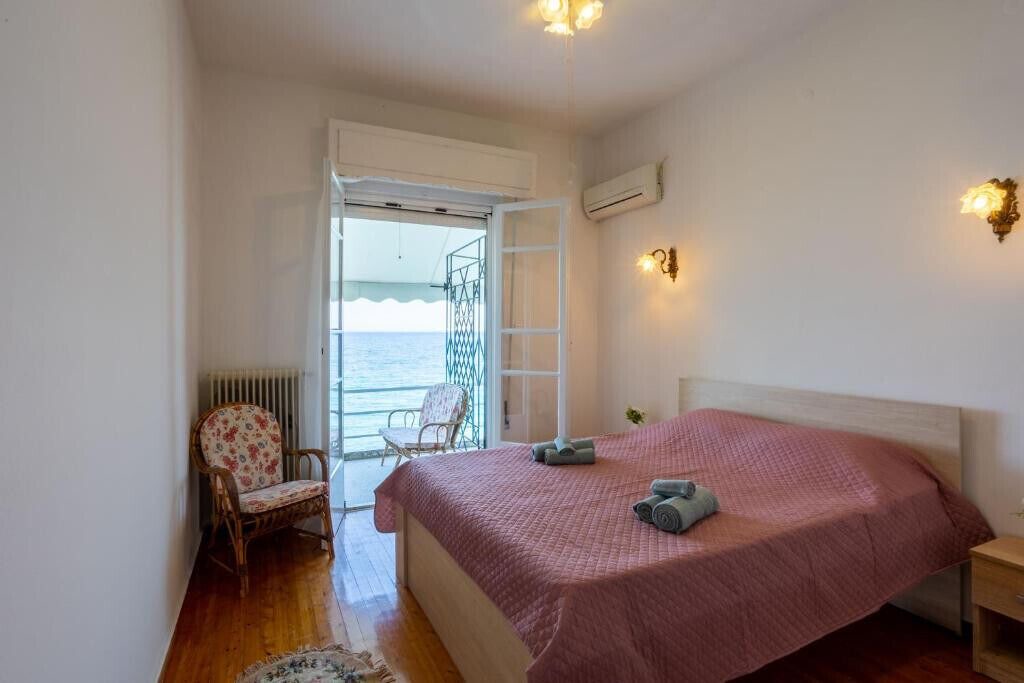 Photo of Bedroom in Diasella