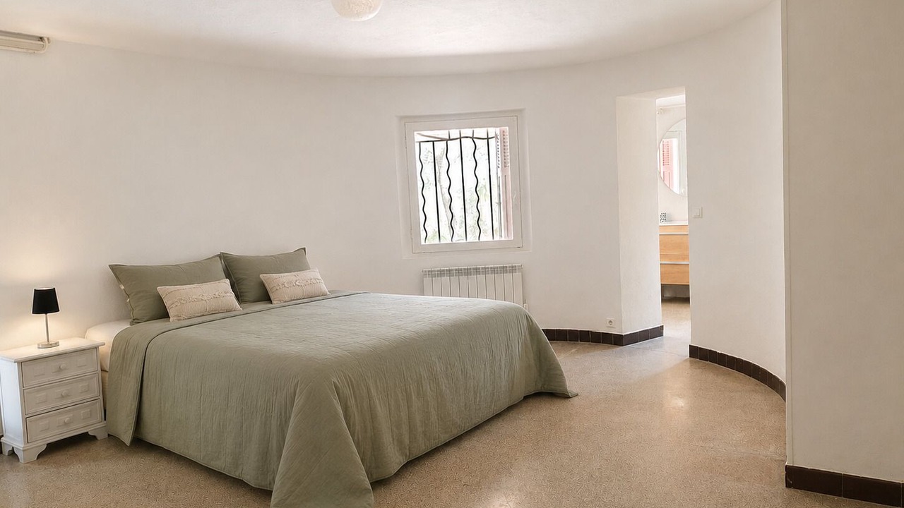 Photo of Bedroom in Agay