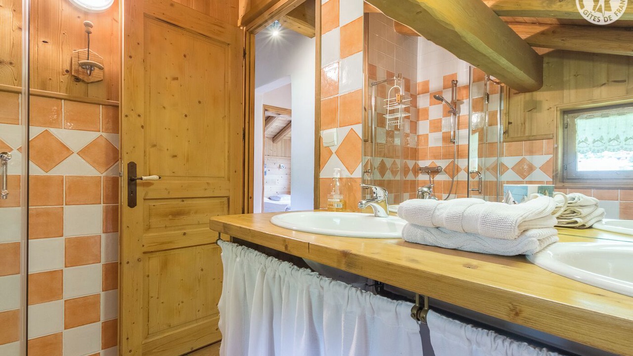 Photo of Bathroom in Champagny-en-Vanoise