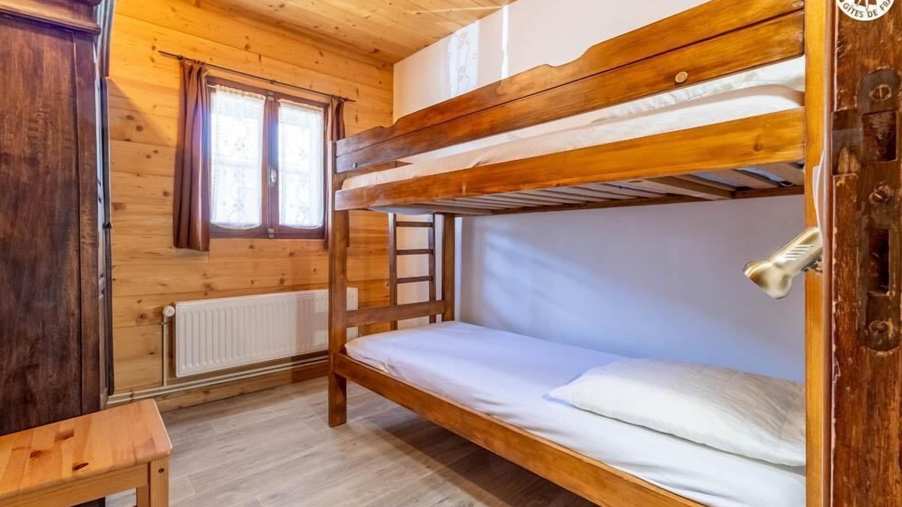 Photo of Bedroom in Areches
