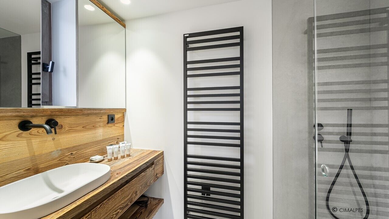 Photo of Bathroom in Saint-Marcel