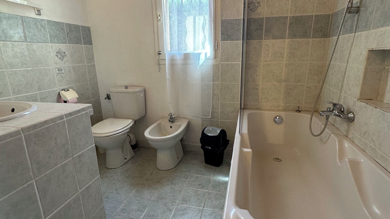 Photo of Bathroom in Villecroze
