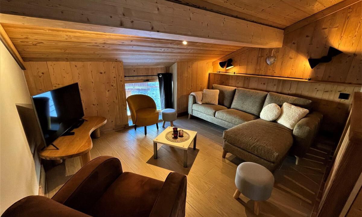 Photo of Livingroom in Saint-Marcel
