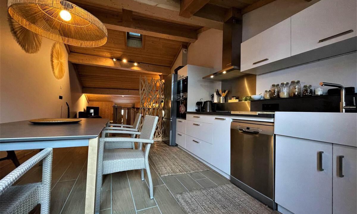 Photo of Kitchen in Saint-Marcel