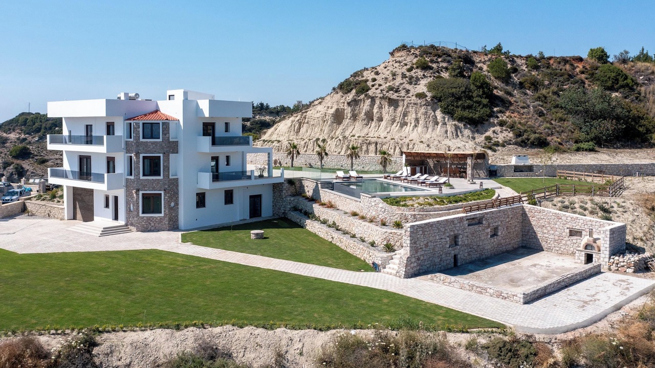 Photo of Others in Kallithea