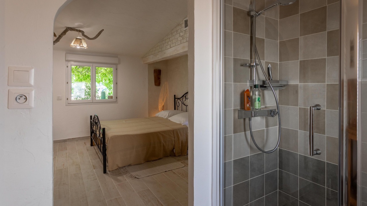 Photo of Bathroom in Le Thoronet