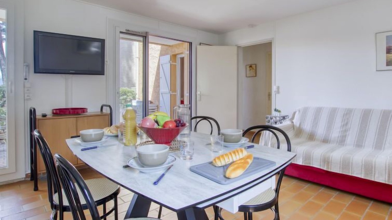 Photo of Bedroom in La Madrague
