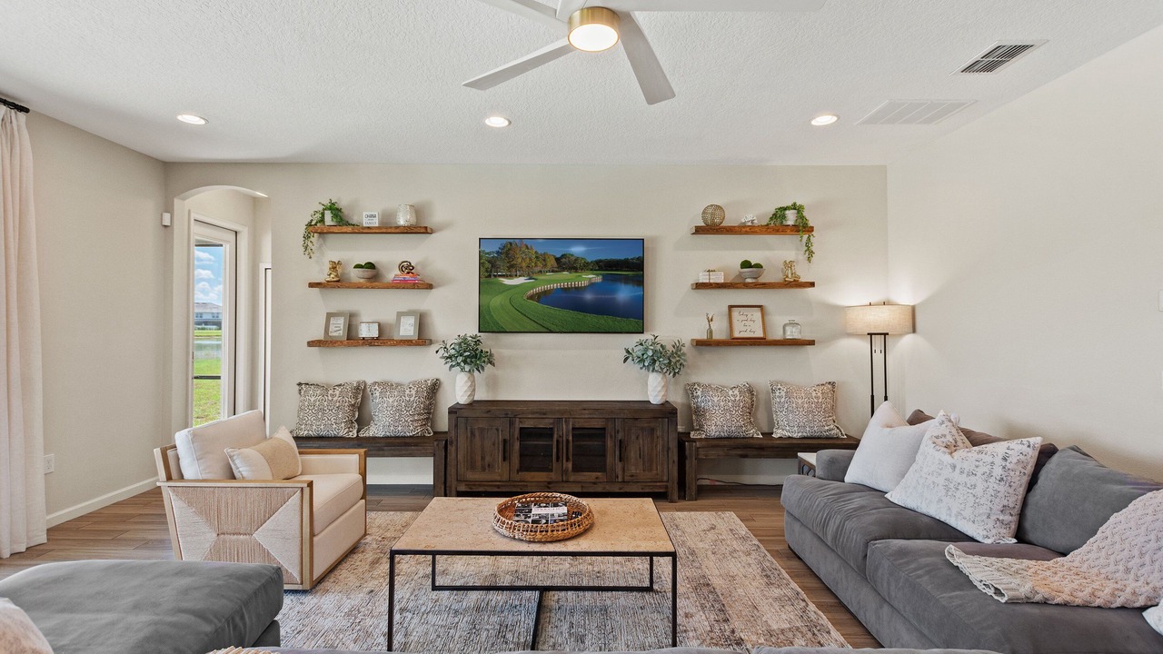 Photo of Livingroom in Loughman