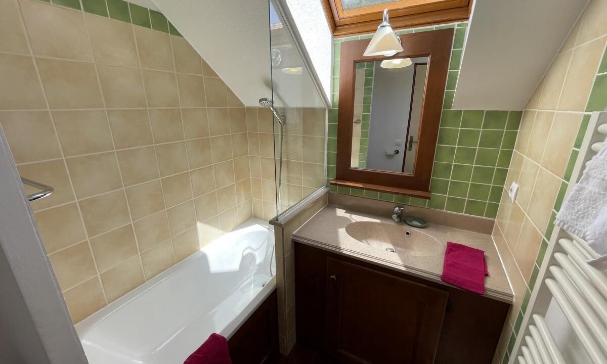 Photo of Bathroom in La Salle-les-Alpes