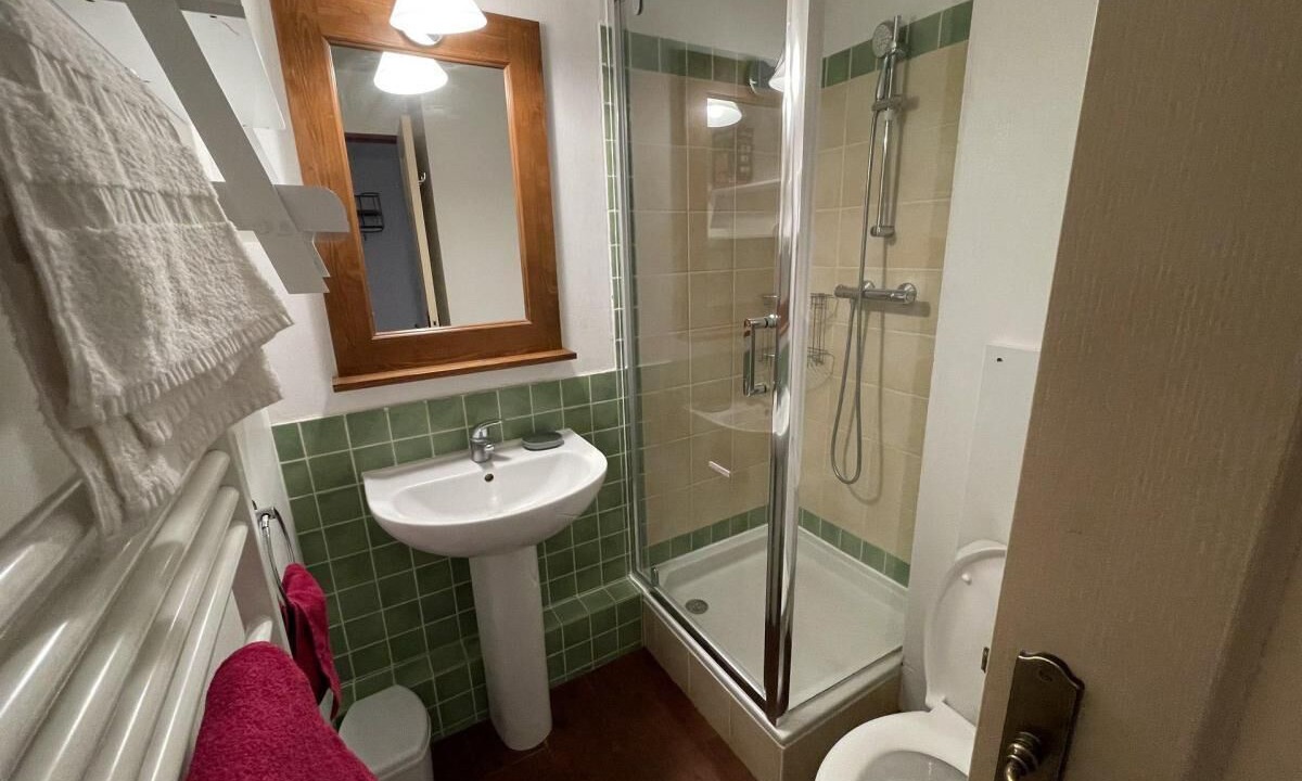 Photo of Bathroom in La Salle-les-Alpes