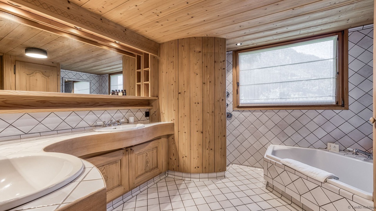 Photo of Bathroom in Les Houches