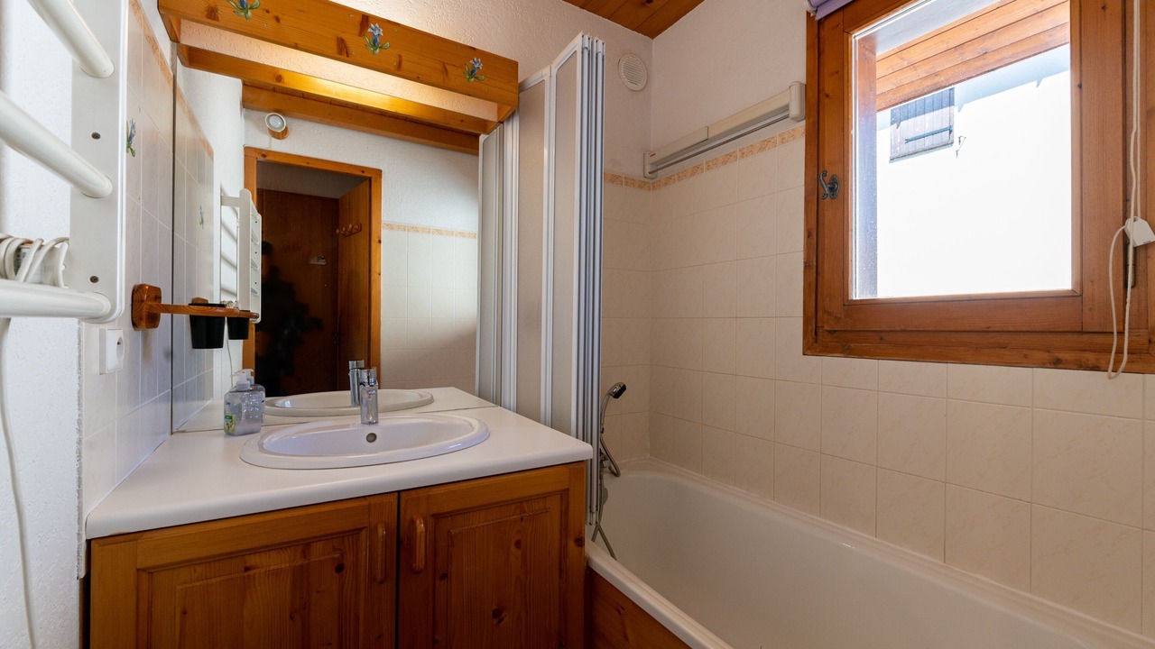 Photo of Bathroom in Crest-Voland