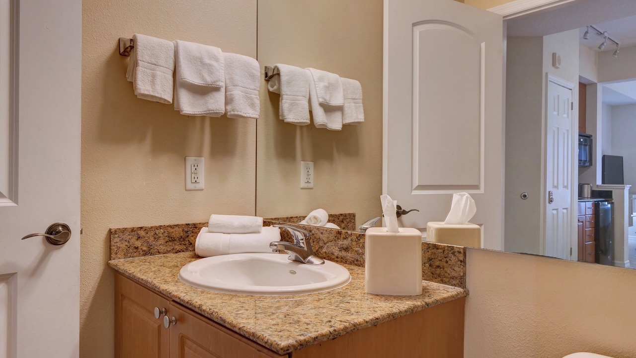 Photo of Bedroom in Florida Center