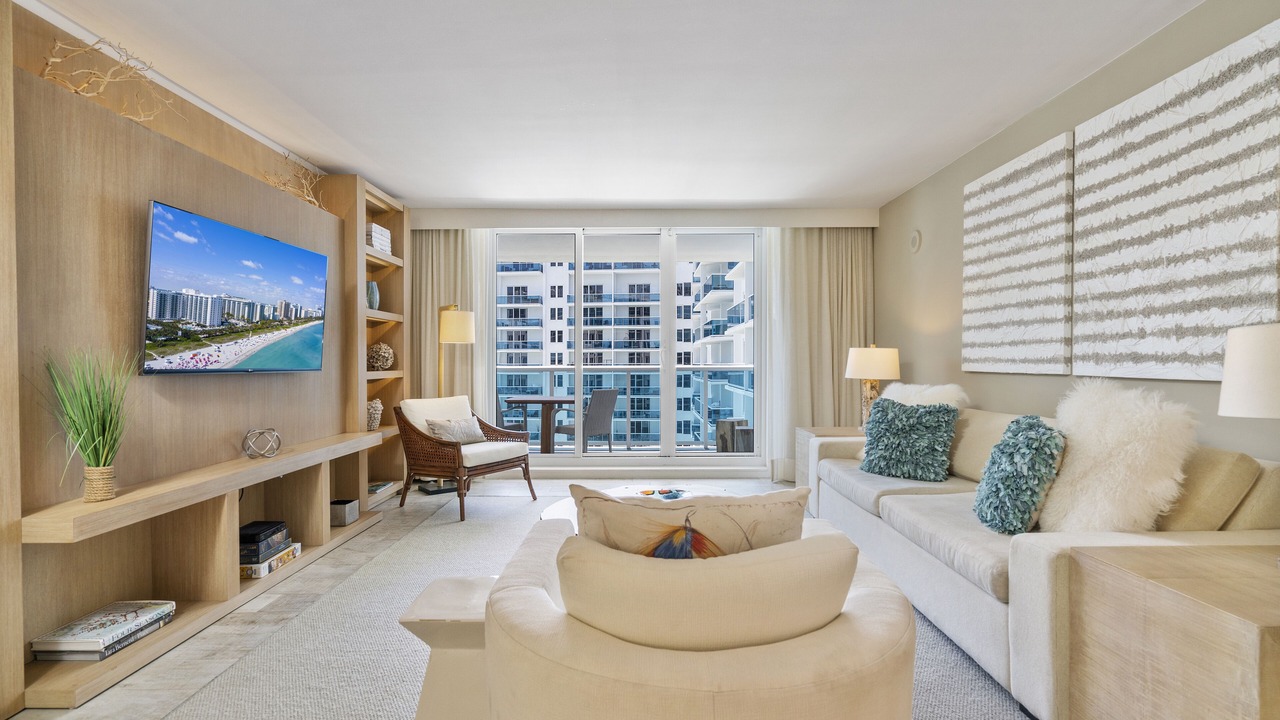 Photo of Livingroom in Mid Beach