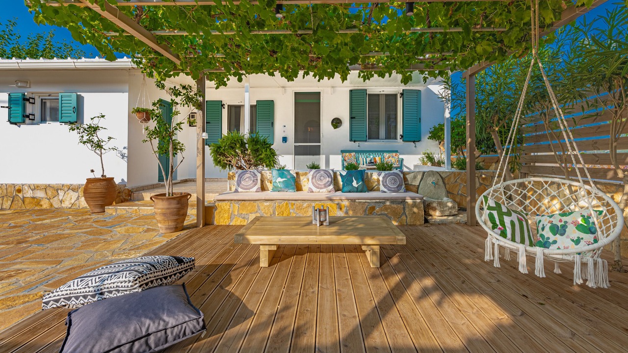 Photo of Patio Balcony in Alykes