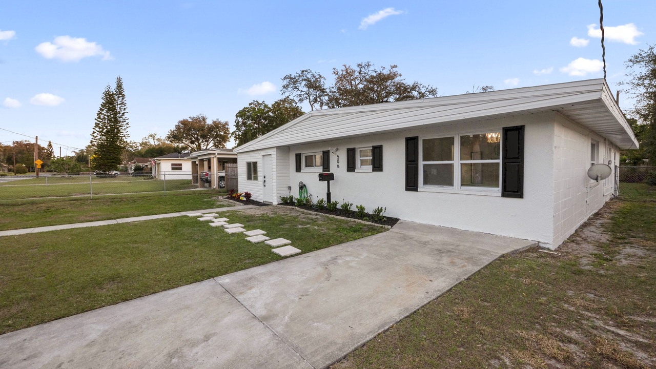 Photo of Outdoor in Lakeland