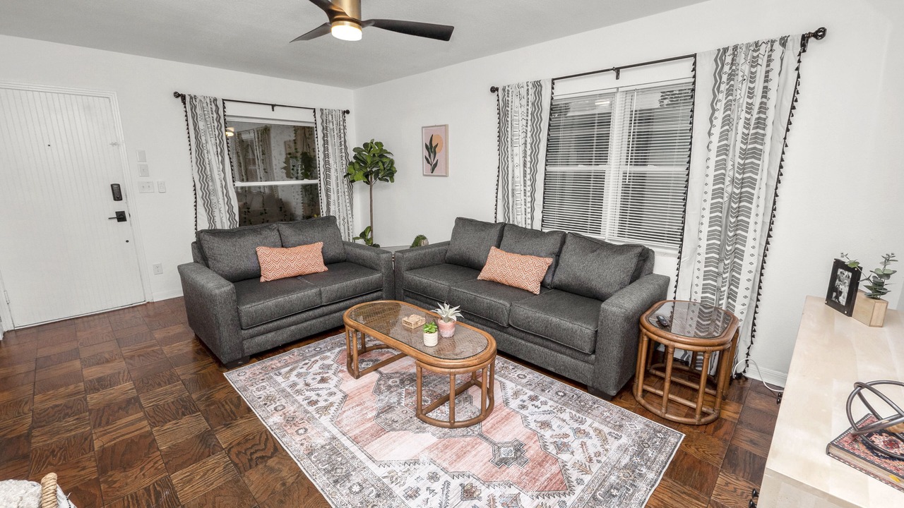 Photo of Livingroom in Lakeland