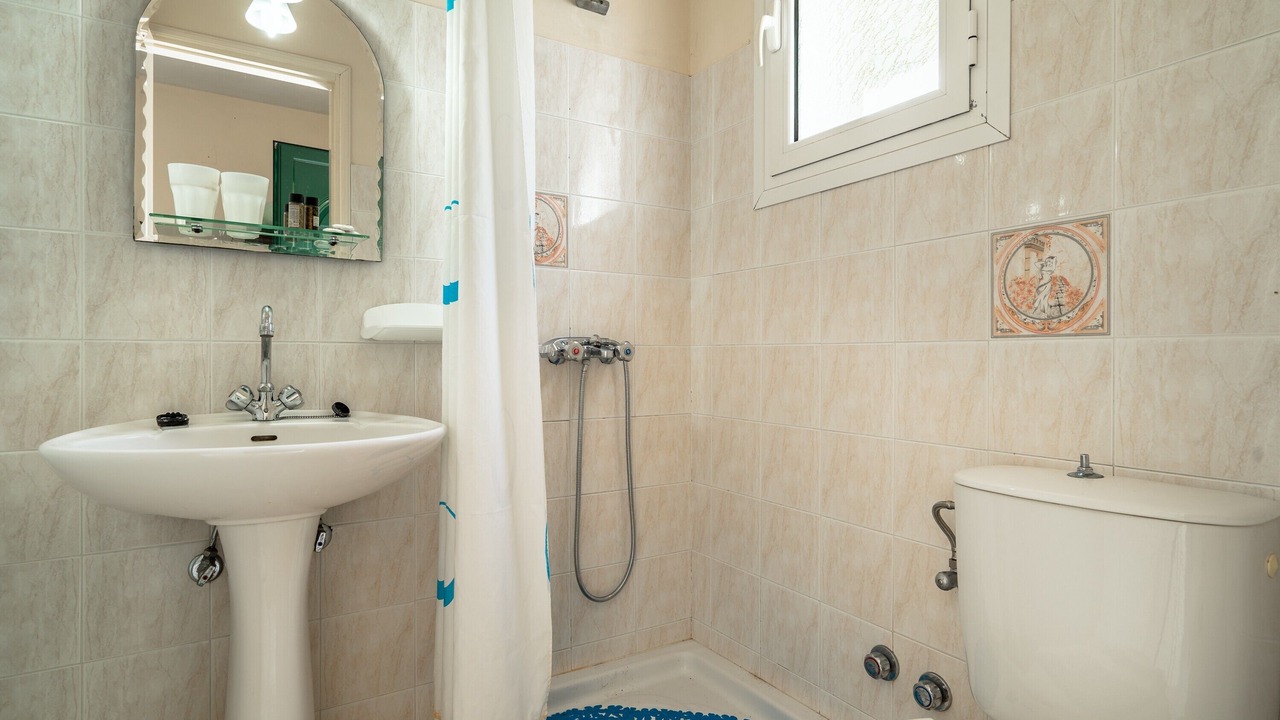 Photo of Bathroom in Kateleios