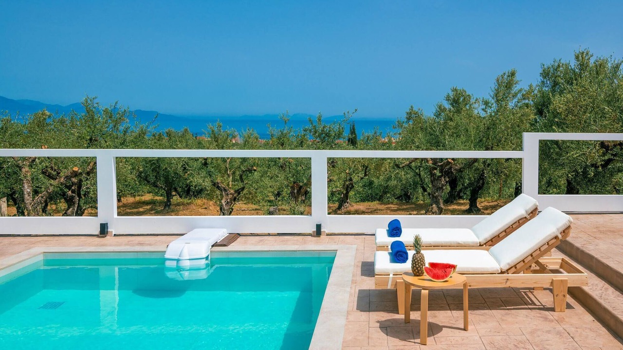 Photo of Outdoor in Neromilos