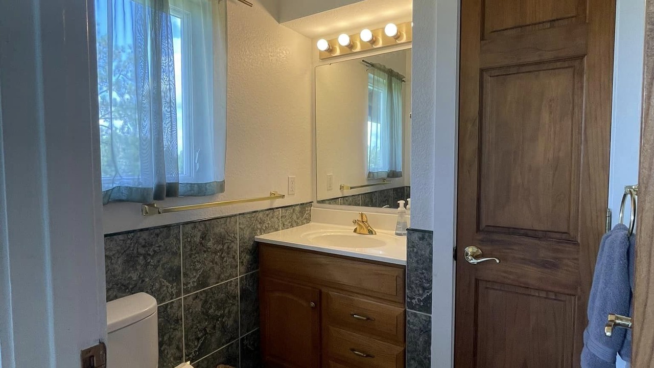 Photo of Bathroom in Frostproof