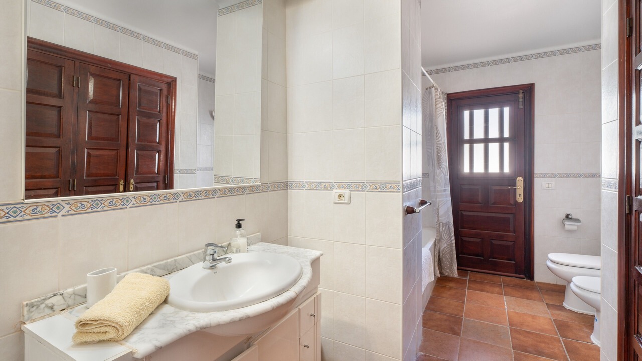 Photo of Bathroom in San Miguel de Abona