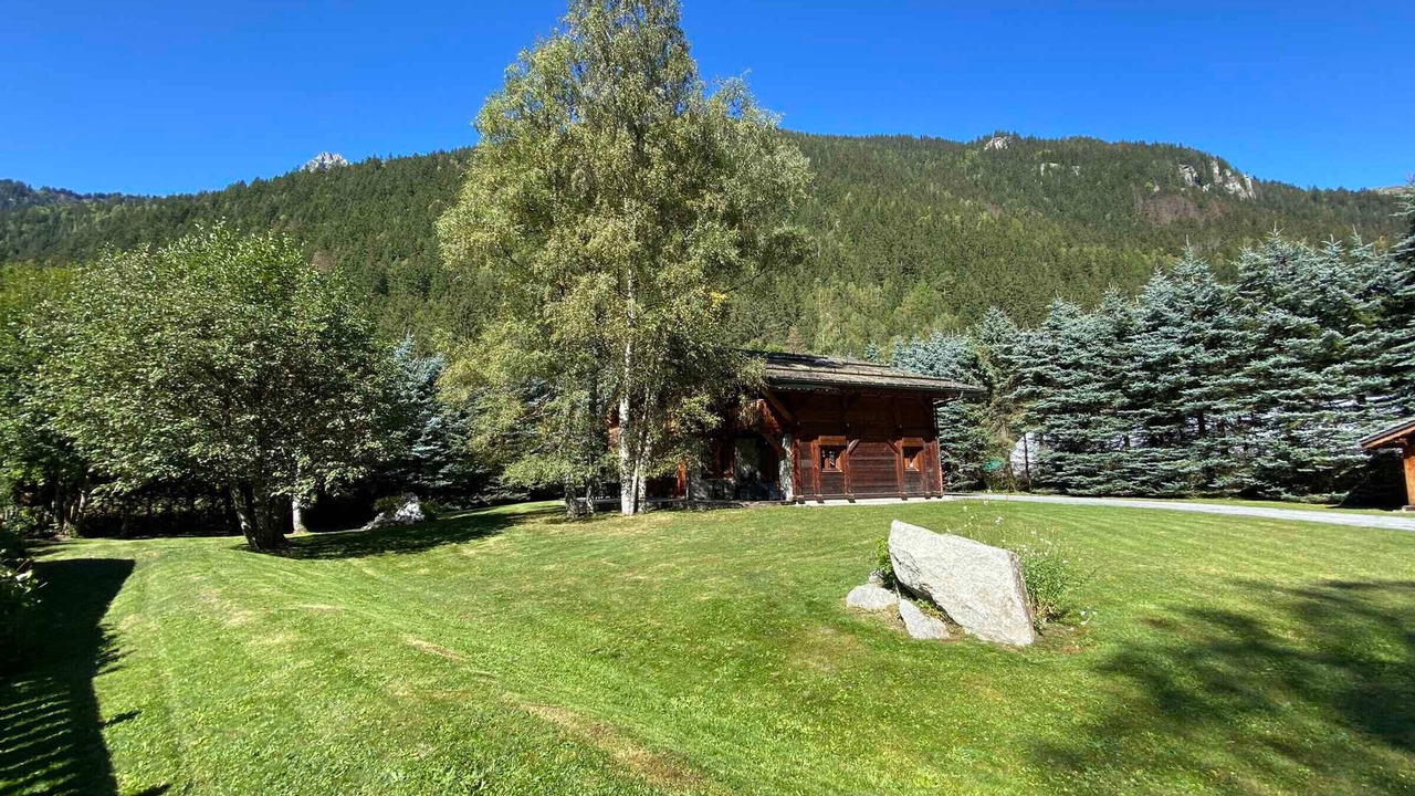 Photo of Outdoor in Les Tines