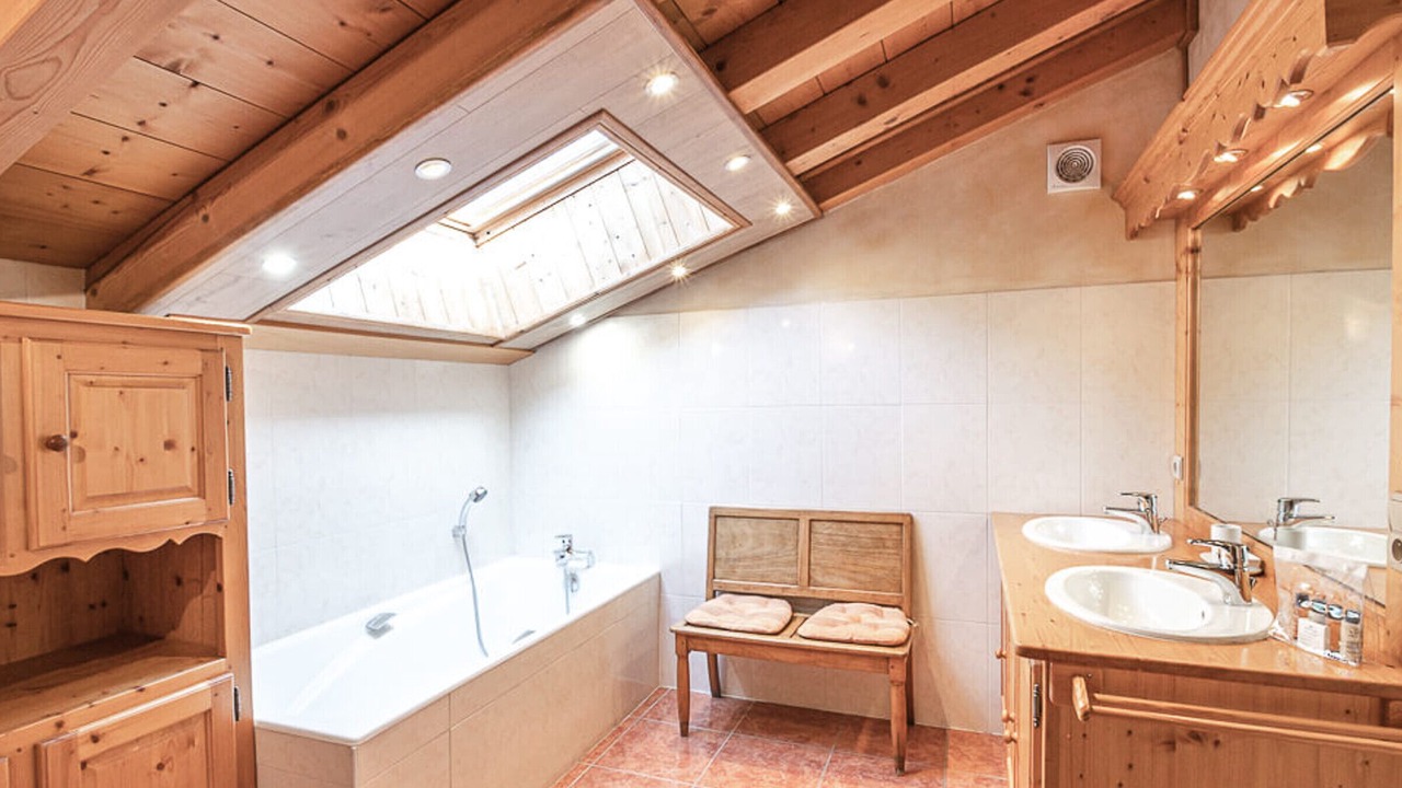 Photo of Bathroom in Les Tines