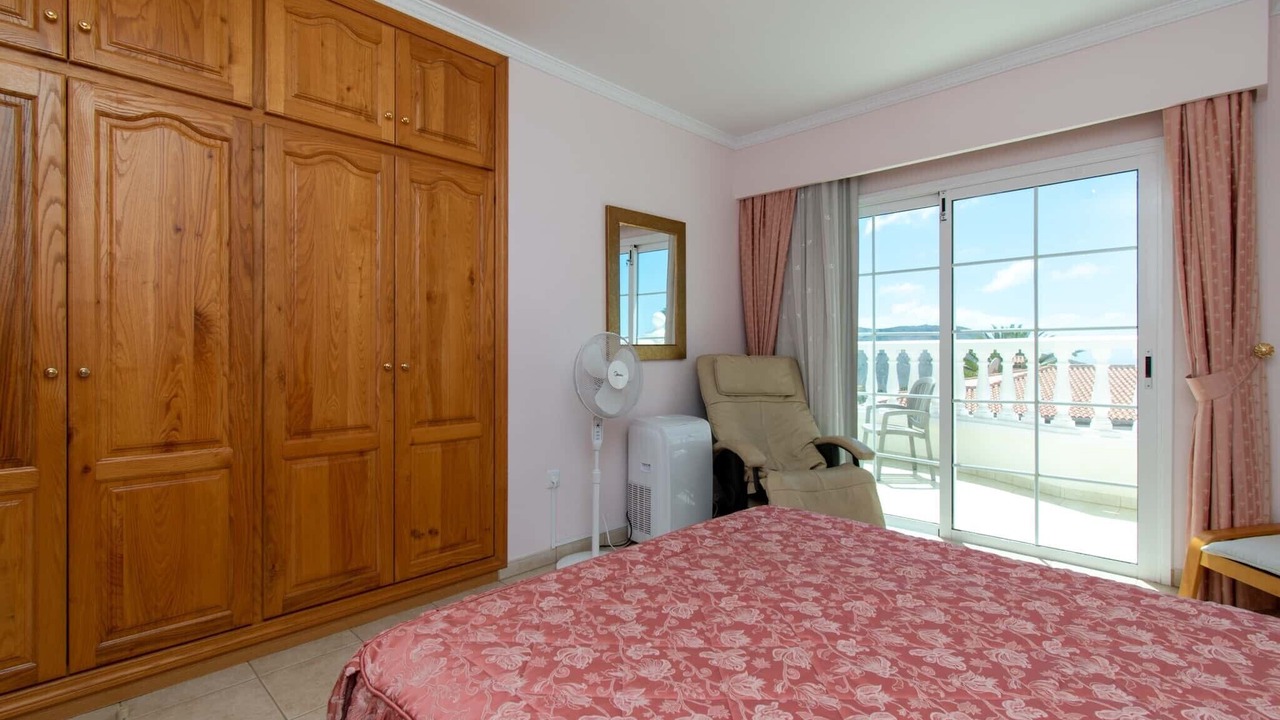Photo of Bedroom in Chayofa