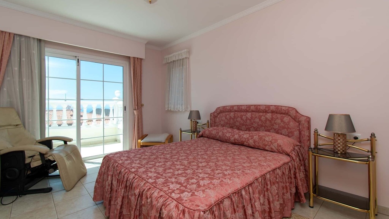 Photo of Bedroom in Chayofa