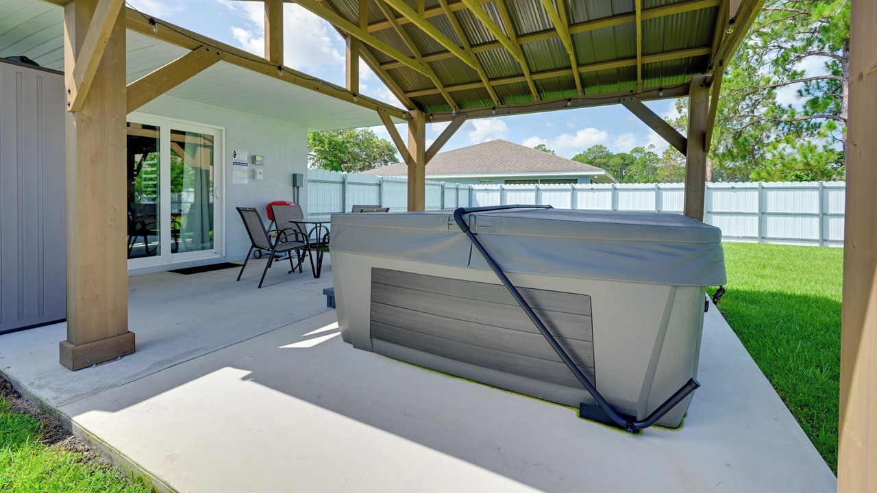 Photo of Patio Balcony in Sun 'N Lake