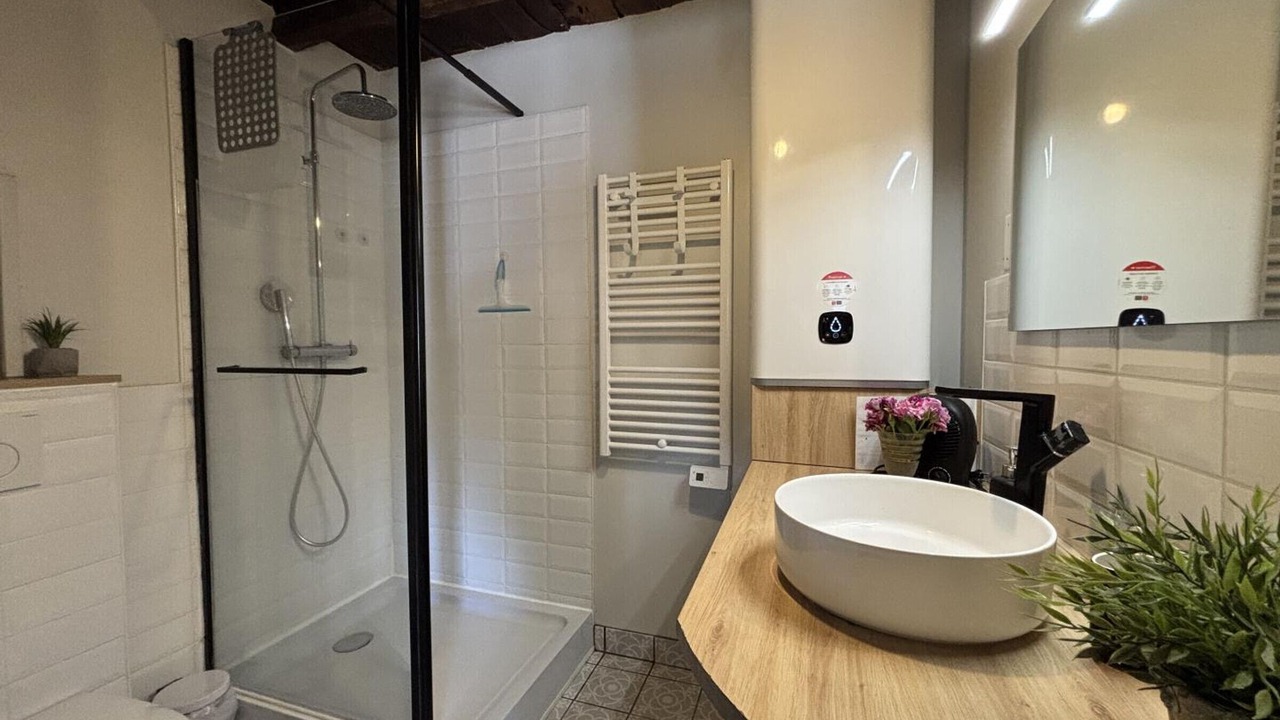 Photo of Bathroom in Taxat-Senat