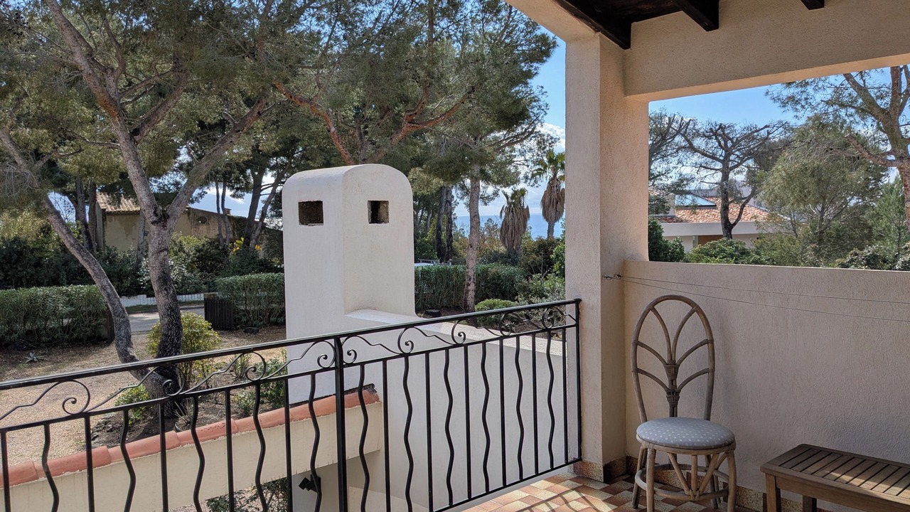 Photo of Patio Balcony in Saint-Cyr-sur-Mer