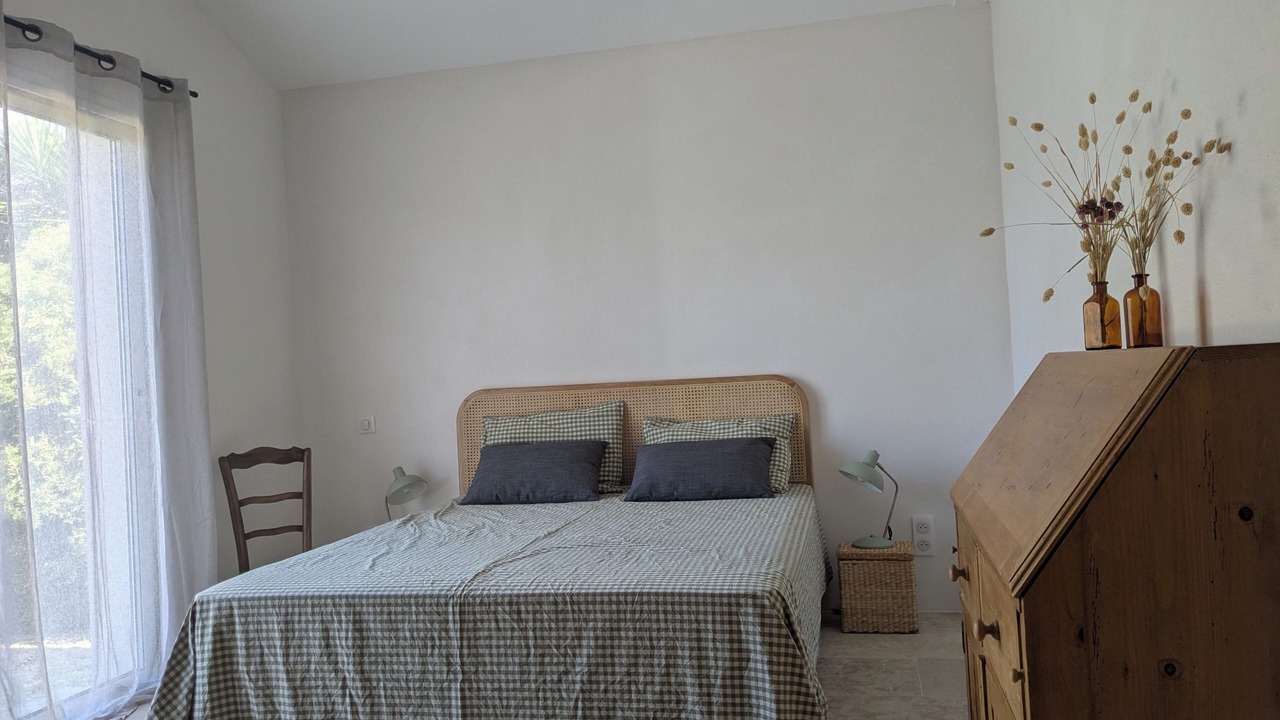 Photo of Bedroom in Saint-Cyr-sur-Mer
