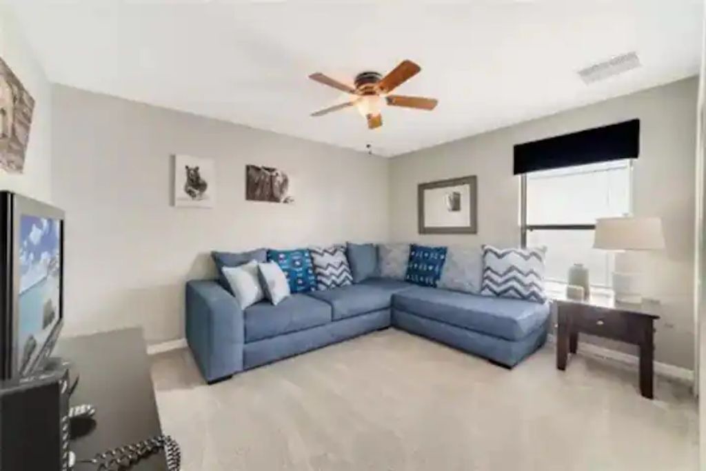 Photo of Livingroom in Thousand Oaks