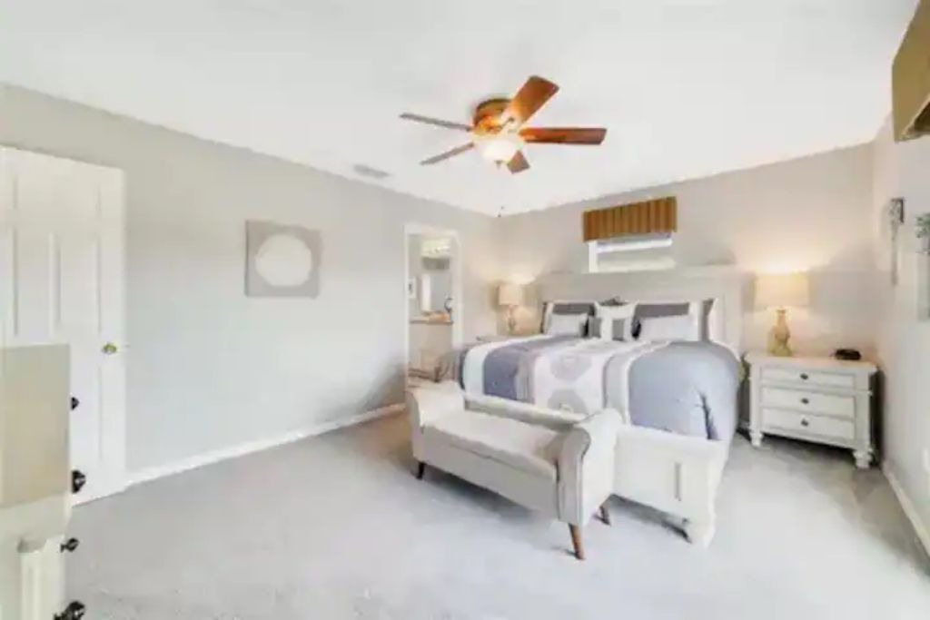 Photo of Bedroom in Thousand Oaks