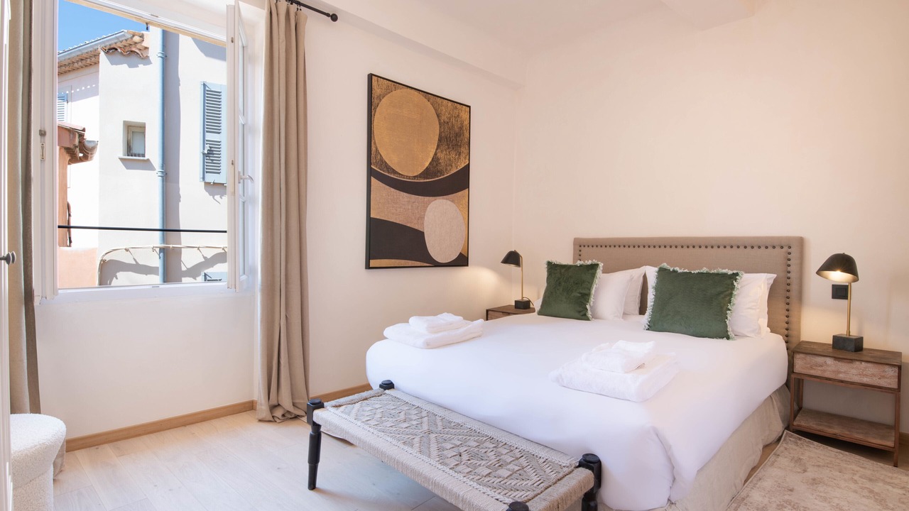 Photo of Bedroom in Old Town