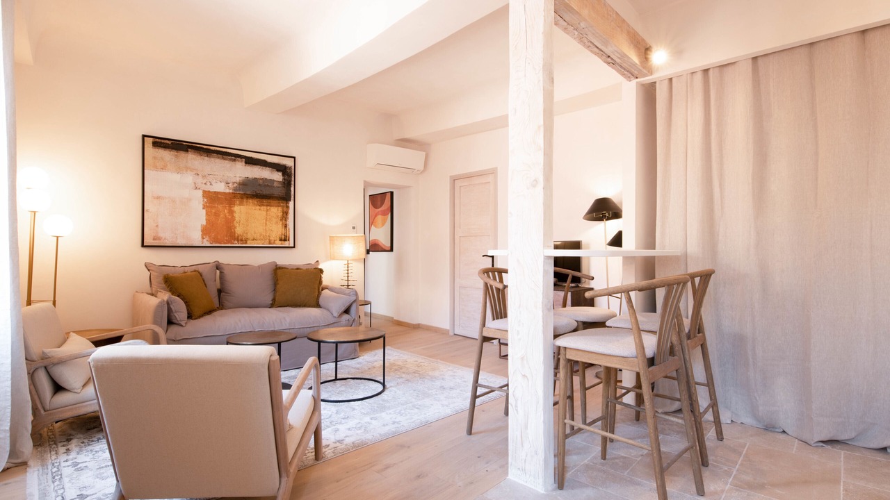 Photo of Livingroom in Old Town