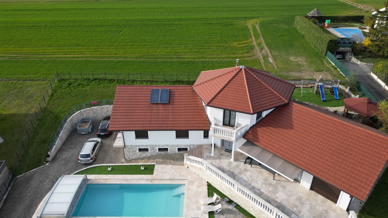 Photo of Outdoor in Juvigny