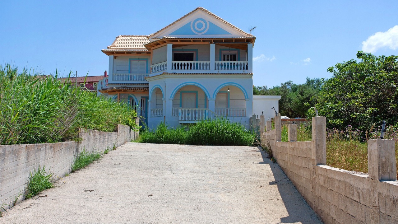 Photo of Outdoor in Alonia